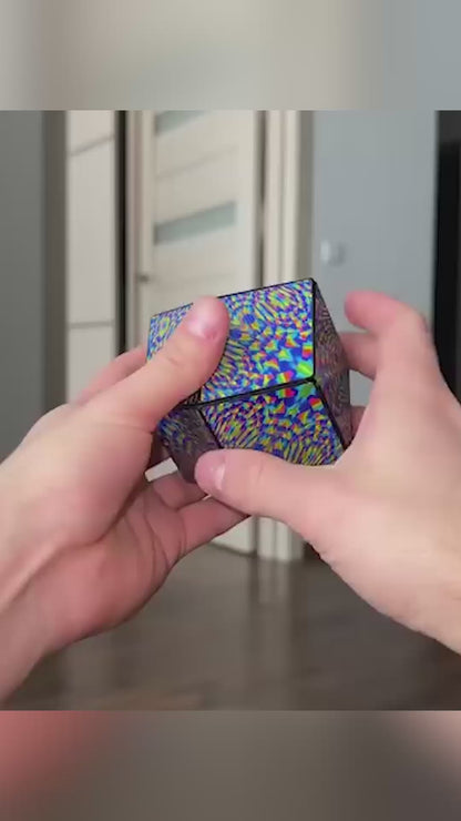 Magnetic Shape Shifting Box